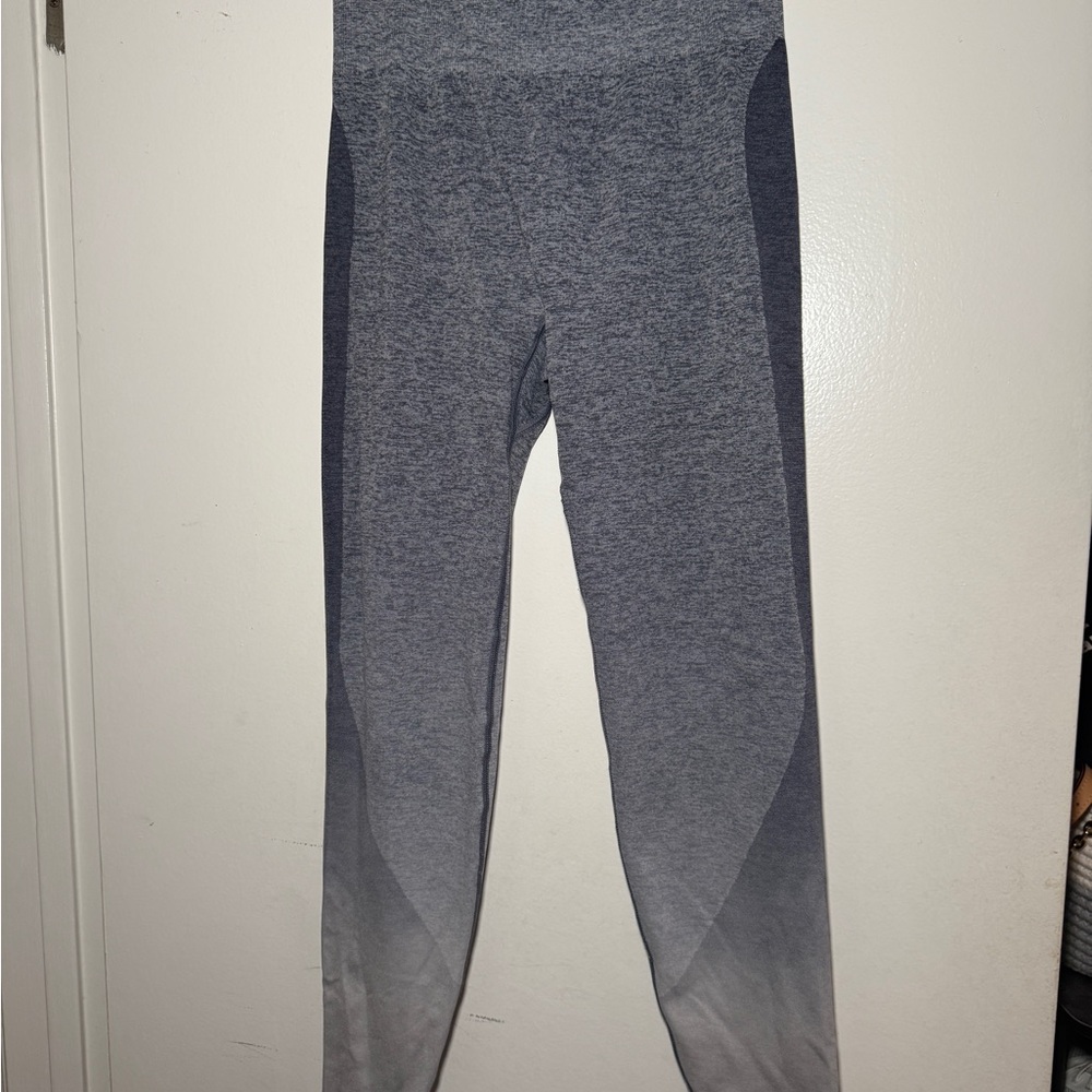 VS PINK Grey to White Ombré Leggings
